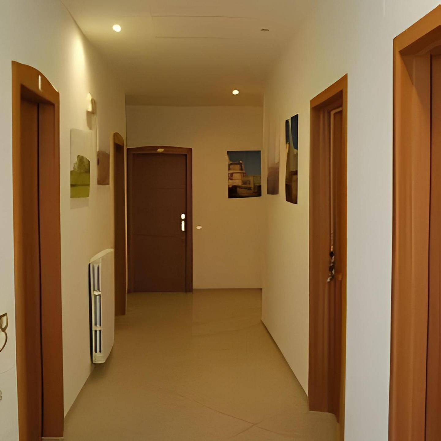 Eu Ropa Hotel Nereto Экстерьер фото